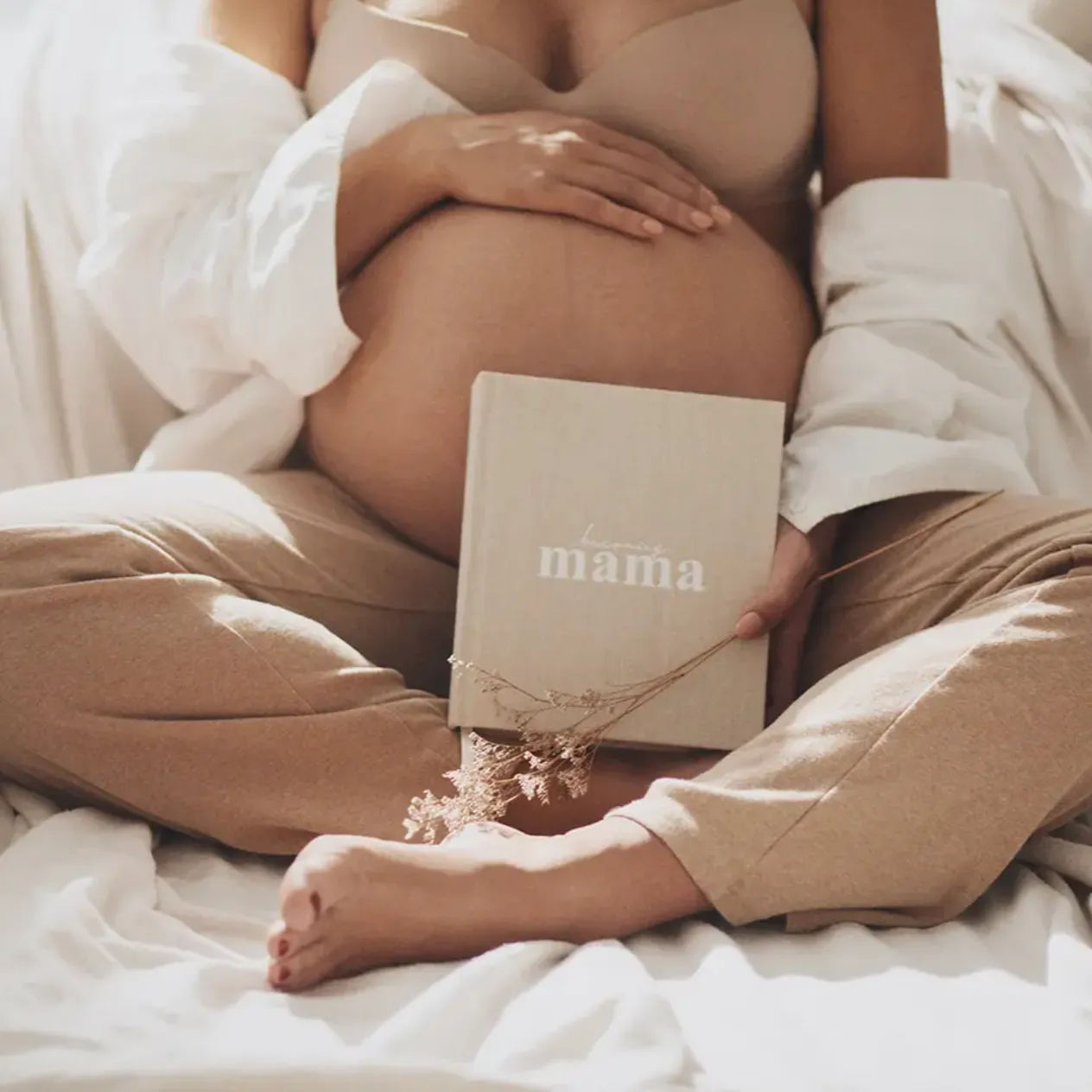 Becoming Mama | A Pregnancy Journal