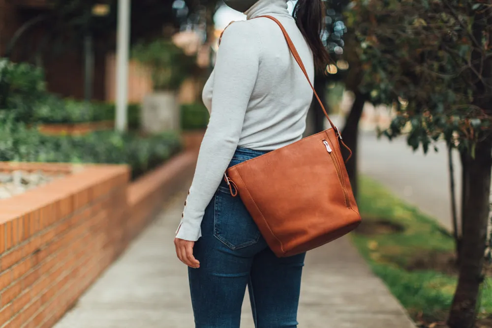 BUCKET BAG