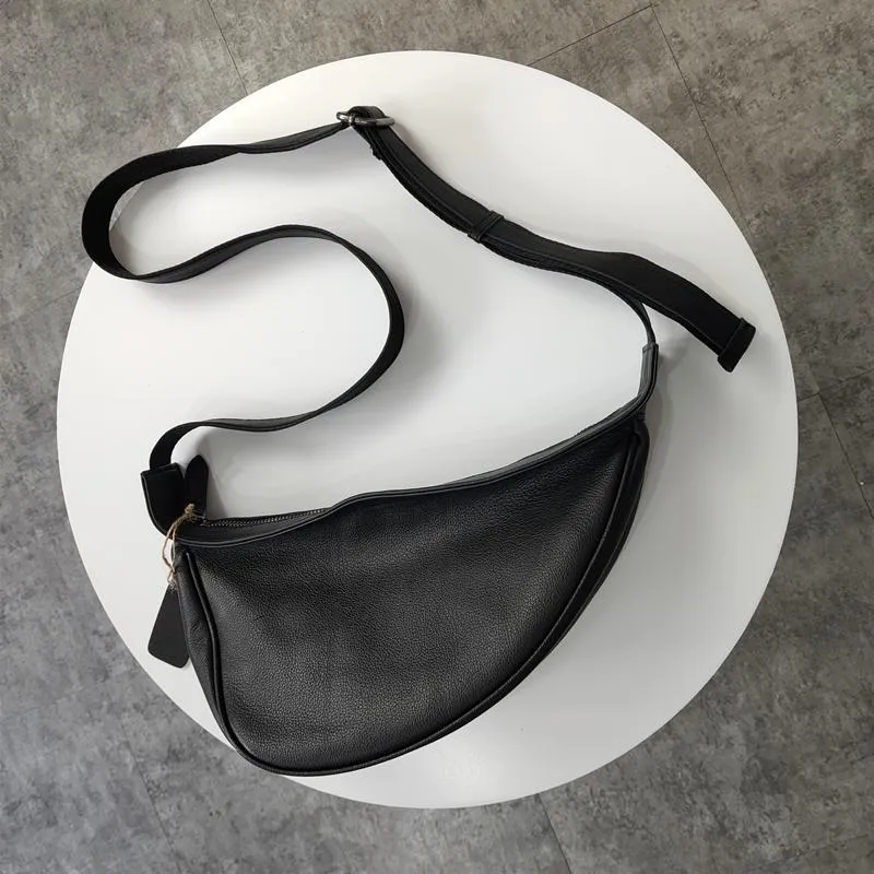 Fashion Women Black Leather Saddle Shoulder Bag Sling Bag Black Sling Pack Purse For Women