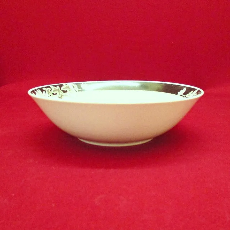 Gorgeous Floral Pattern Serving Bowl