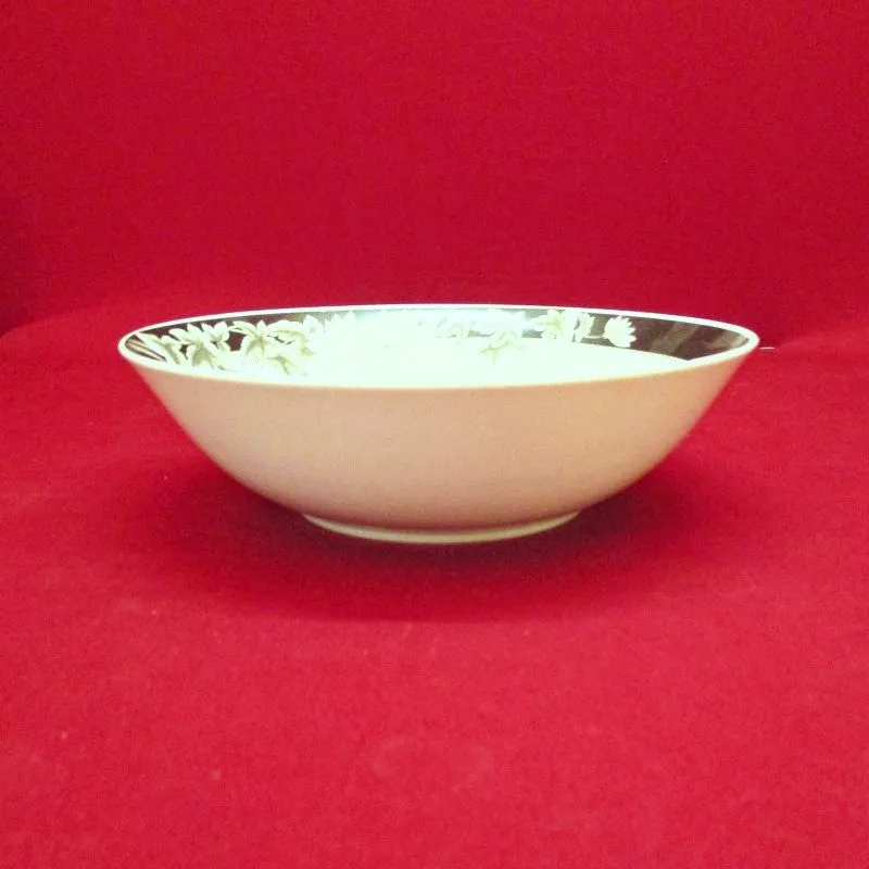 Gorgeous Floral Pattern Serving Bowl