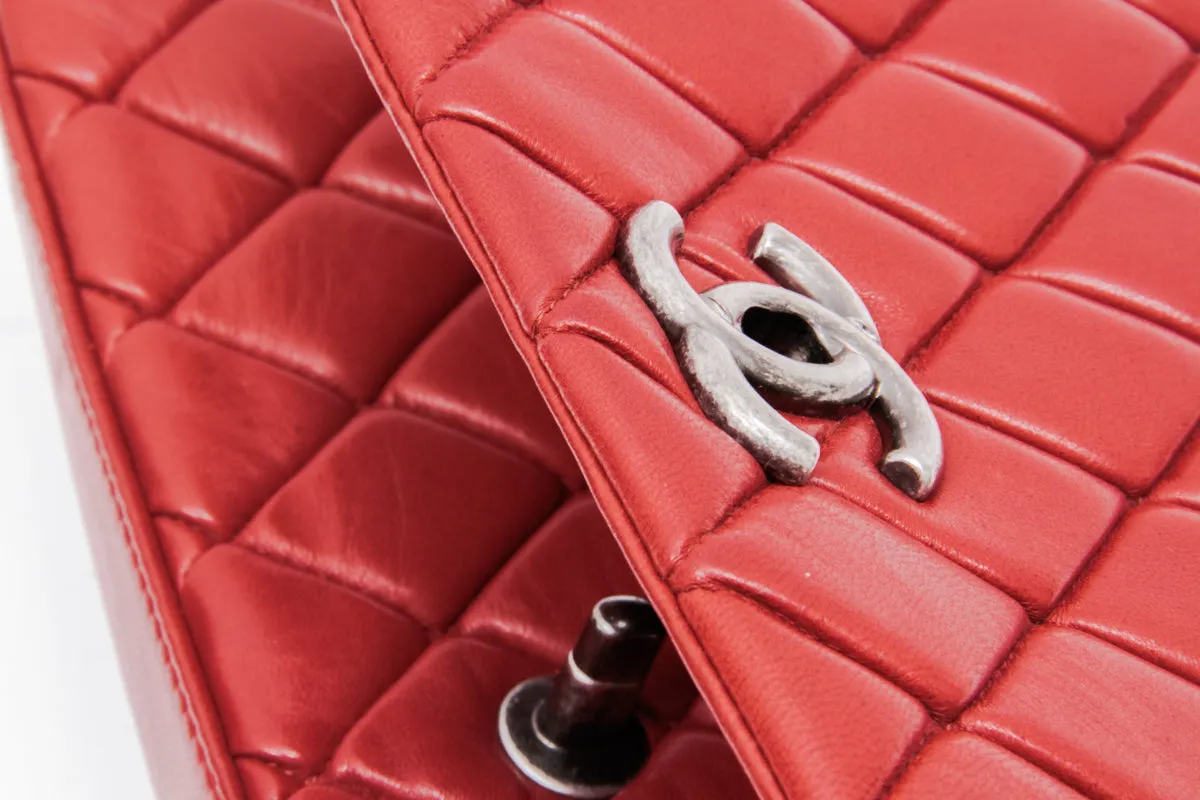 JUMBO FLAP CLASSIC QUILTED BAG