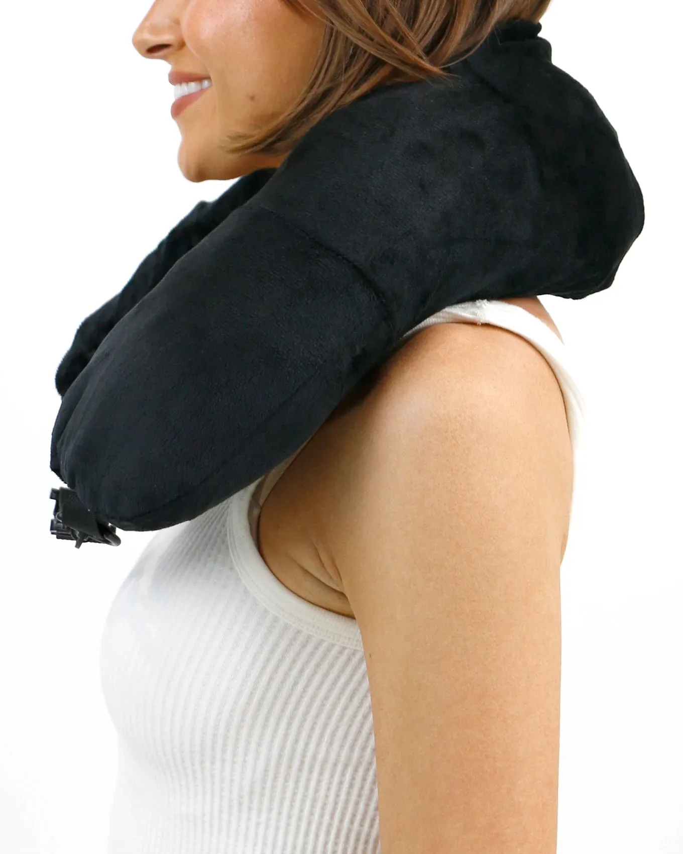 Packable Travel Neck Pillow in Black