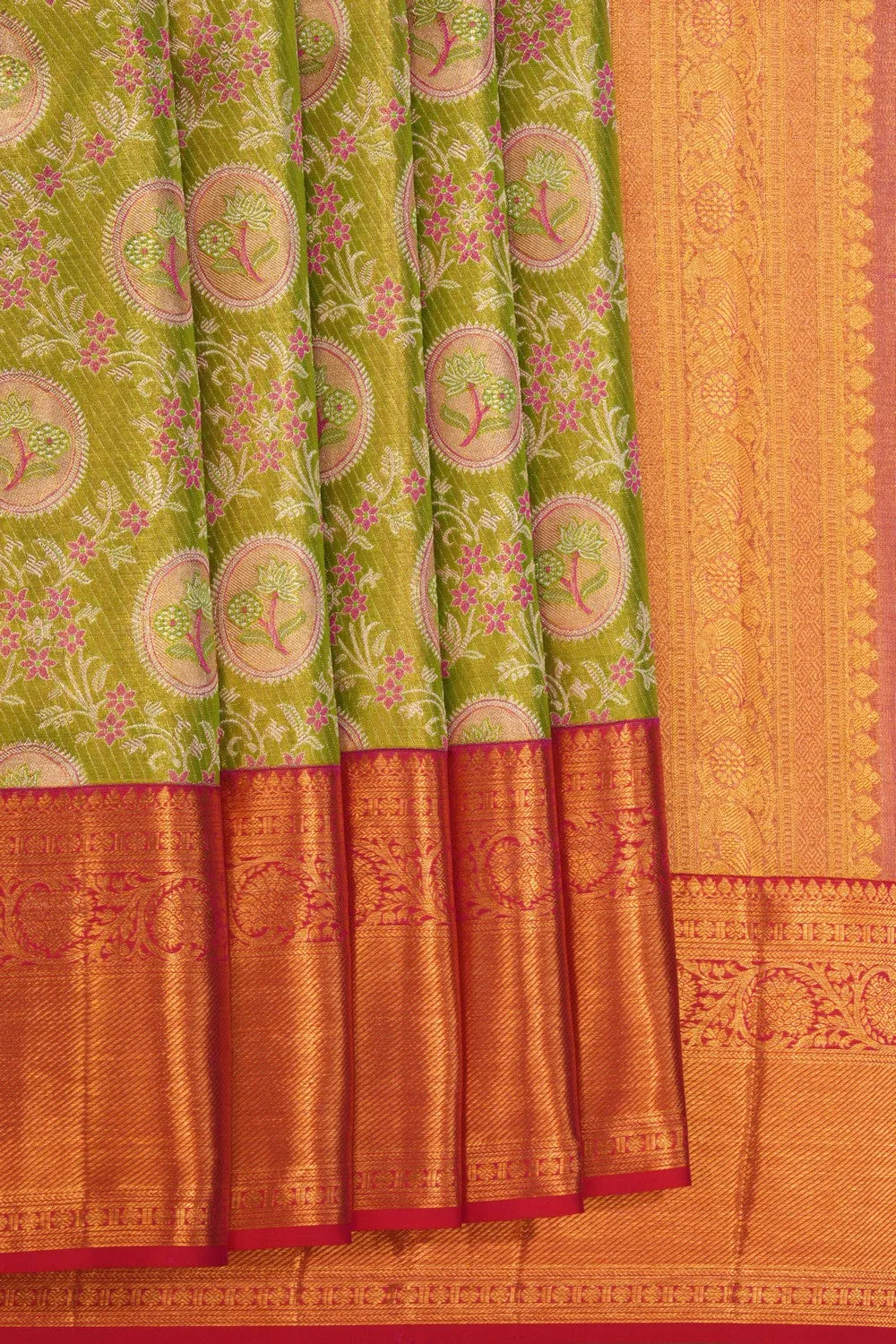 Rangkat Brocade Kanchipattu Green Saree