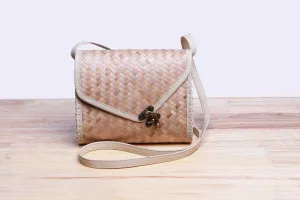 Sedge Nude Saddle Bag