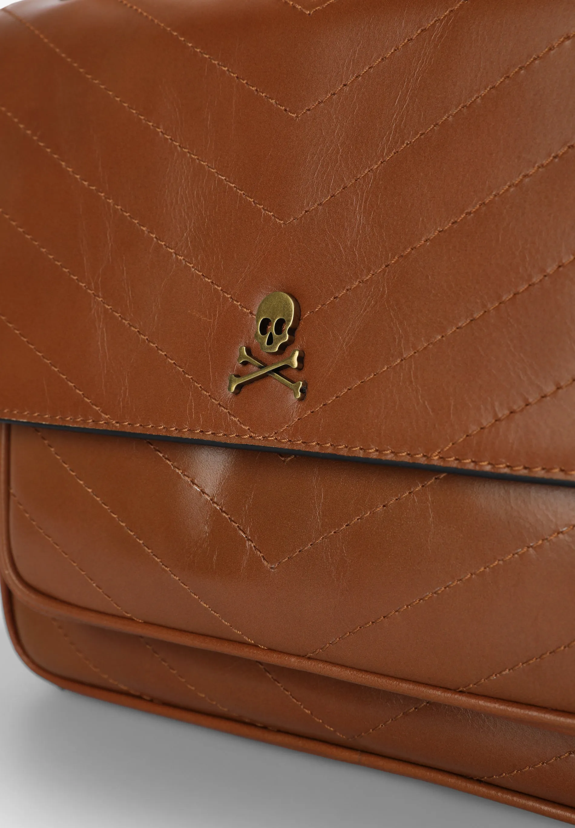 SKULL LEATHER BAG WITH TOPSTITCHING